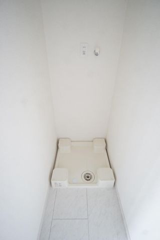 フルセイル朝日町 1階 1K デザイナーズルーム