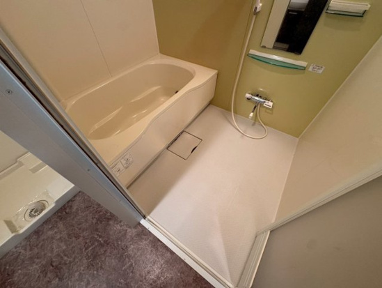 エステムコート三宮駅前Ⅱアデシオン　10階